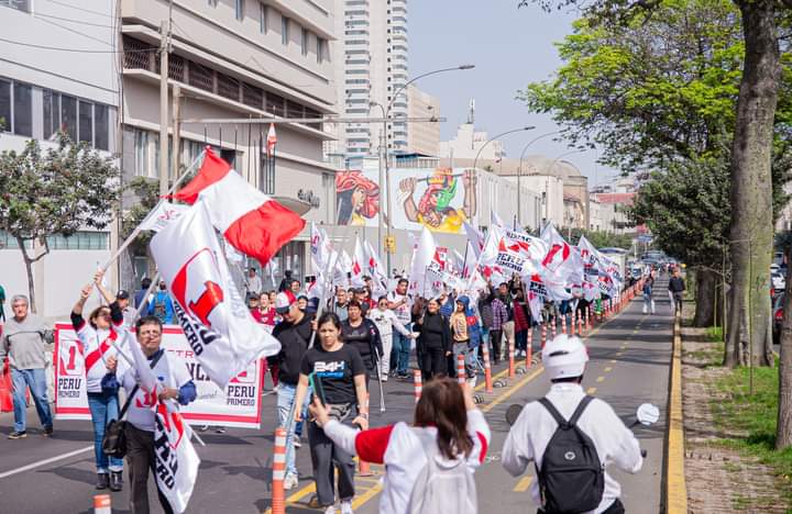 PERÚ PRIMERO tweet media