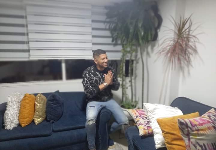 indahouselp's tweet photo. - ¿Ya escucharon BÉSAME? El segundo track de nuestro nuevo ÁLBUM. Una canción pa que te enamores. Ok? FOR YOU MY LOVAAAAA. #BESAME Disponible En Todas Las 🎧 Plataformas Digitales: https://t.co/GyD0zxfDdC Dale play LP🔥🔥🔥🌟🥳💯🥰😍❤️🇨🇴 https://t.co/Uc8ldvbIYv