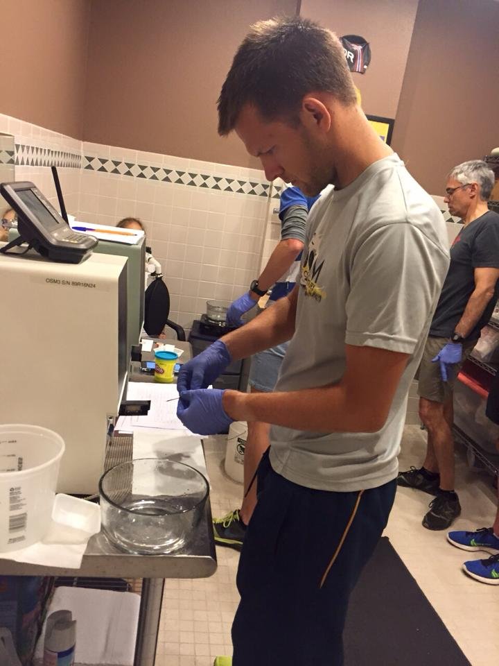 related: pic of me assisting with Hb mass calculations at Flagstaff Arizona way back in 2015 as part of a research trial (not mine) on changes in Hb mass during an altitude camp