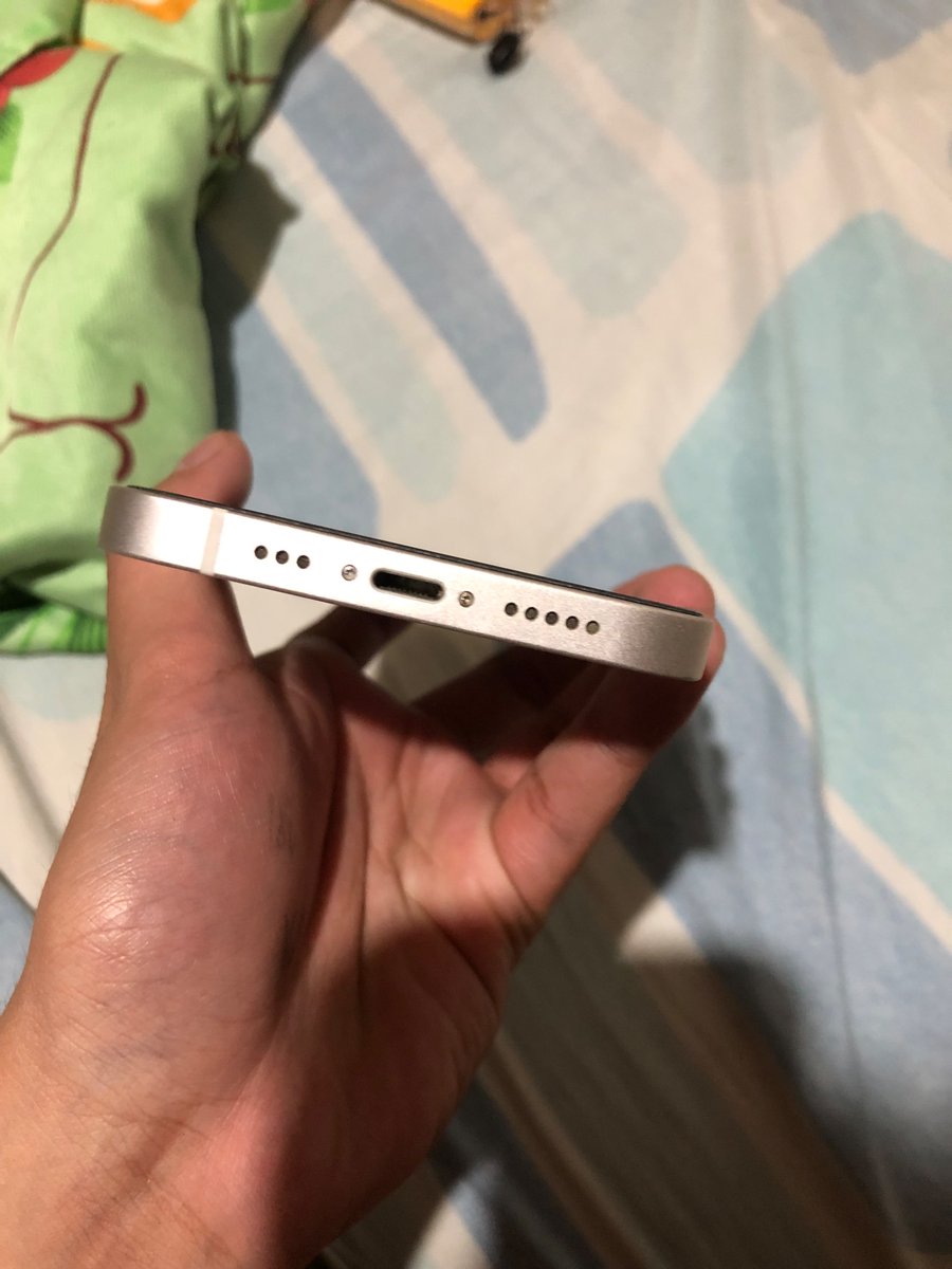iceycart's tweet photo. wts lfb ph

iphone 12 128gb 78% batt health orig no issue

loc: cainta, rizal https://t.co/mWDziLVBwB