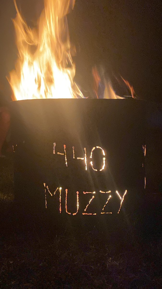Red03960277's tweet photo. @MrKennyKidd #ASSN #Kiddiots What’s What!! #Notherbeer #MuzzyUp https://t.co/FykxIC4SRC