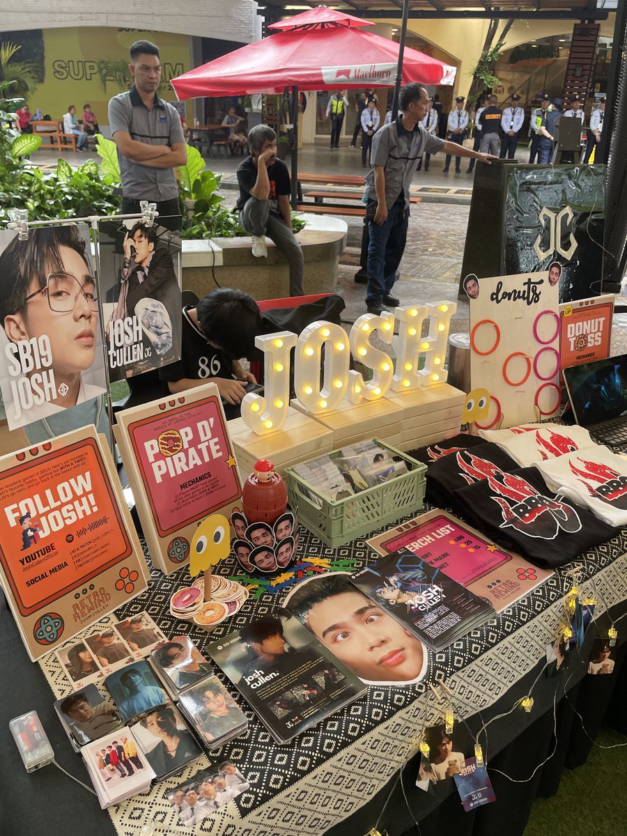 JCSDGuild's tweet photo. Don't forget to drop by our booth while waiting for amazing performances from SB19's 2/5 — JOSH and justin! We have prepared games and prizes for you, BBQs and A'Tin! Have fun!

DUNKIN SUMAYA with JOSH
#SB19DunkinPH #SB19 @SB19Official
#JOSHCULLEN @JoshCullen_S https://t.co/vL5o1HyCsm