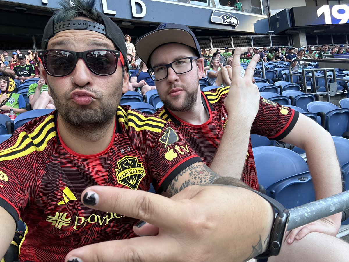 Let’s go! #soundersmatchday <a href="/SoundersFC/">Seattle Sounders FC</a> ds