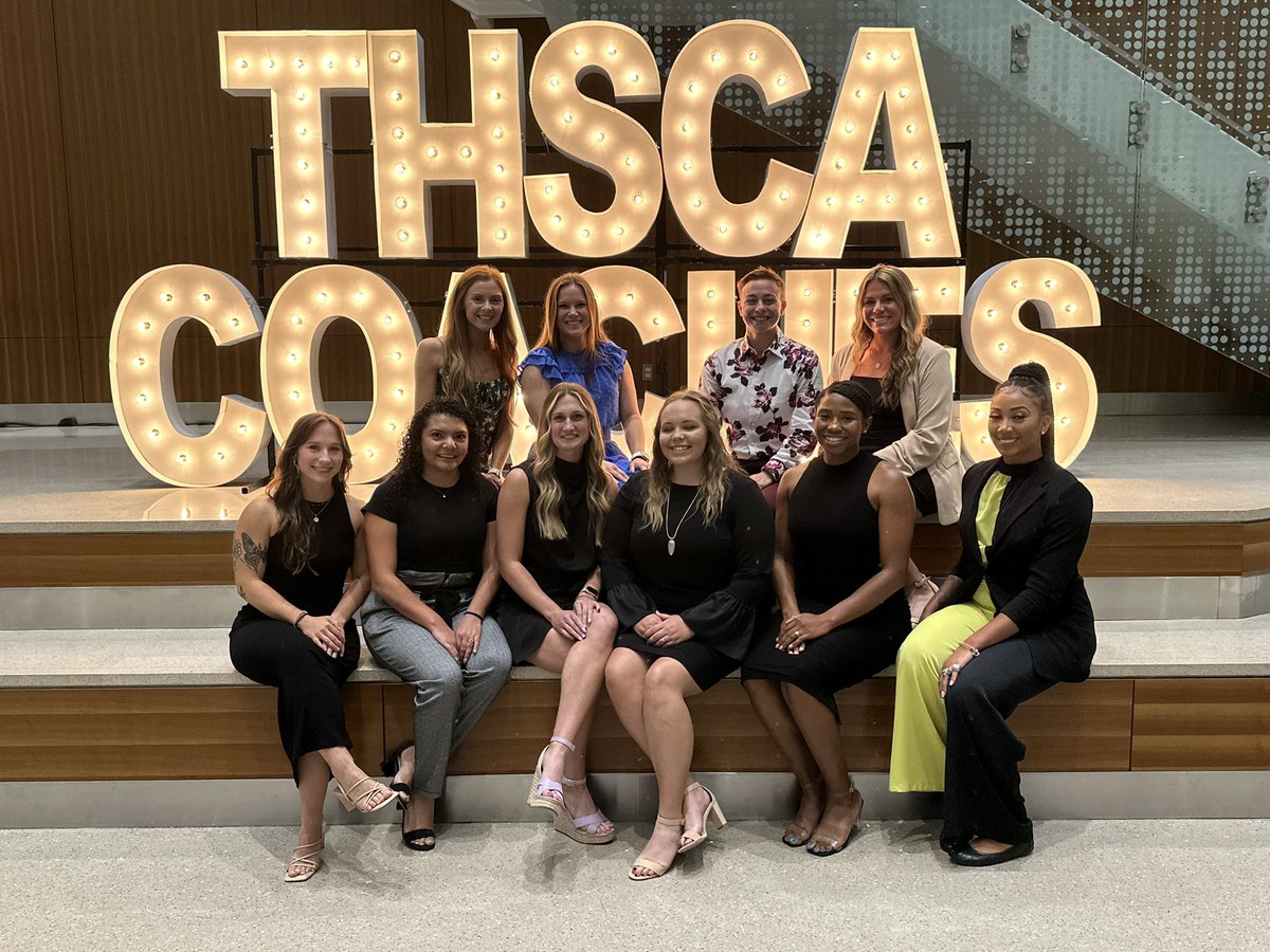 Coach Jackson tweet media