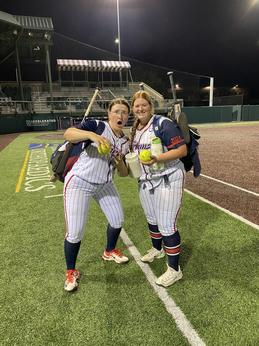 What a weekend so far! I wanted to celebrate these two! <a href="/addie_garr/">Addie Garr</a> with the HR and <a href="/Bethany_Haselby/">Bethany Haselby</a> with the No hitter in a 7 inning game!!! <a href="/IndyDreamsSoft1/">Indy Dreams Softball</a>