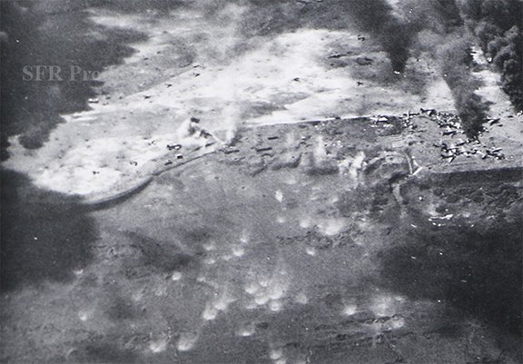 SFRProductions's tweet photo. These photos are from July 1944 of Iwo Jima. These photos are of Motoyama #1 on Iwo Jima. Look closely near the beach area you can spot the Japanese trenches and fighting positions.
#USMC #worldwar2 #WorldWarII #WWII #history #military #iwojima #sfrproductions #HistoryAdventures https://t.co/bRay8WJT1W
