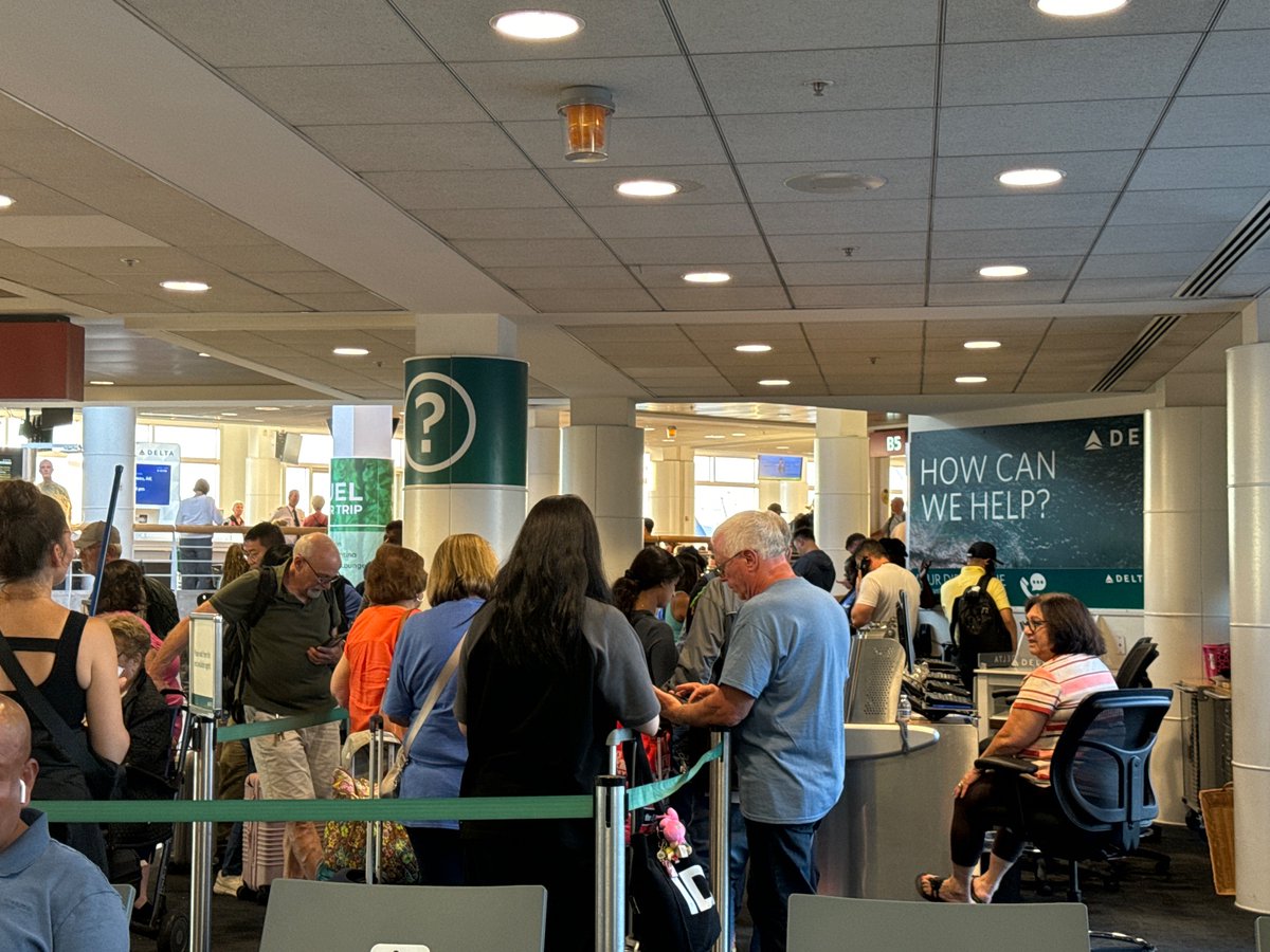 My flight at <a href="/SeaTacAirport/">Seattle Tacoma Intl. Airport</a> is delayed 90 mins, that’s fine, but watching as <a href="/Delta/">Delta</a> has left dozens of senior citizens waiting in a line for over three hours waiting to get help and <a href="/delta/">Delta</a> have now abandoned their helpdesk for over 45 mins now. Gg <a href="/CrowdStrike/">CrowdStrike</a> <a href="/Microsoft/">Microsoft</a>