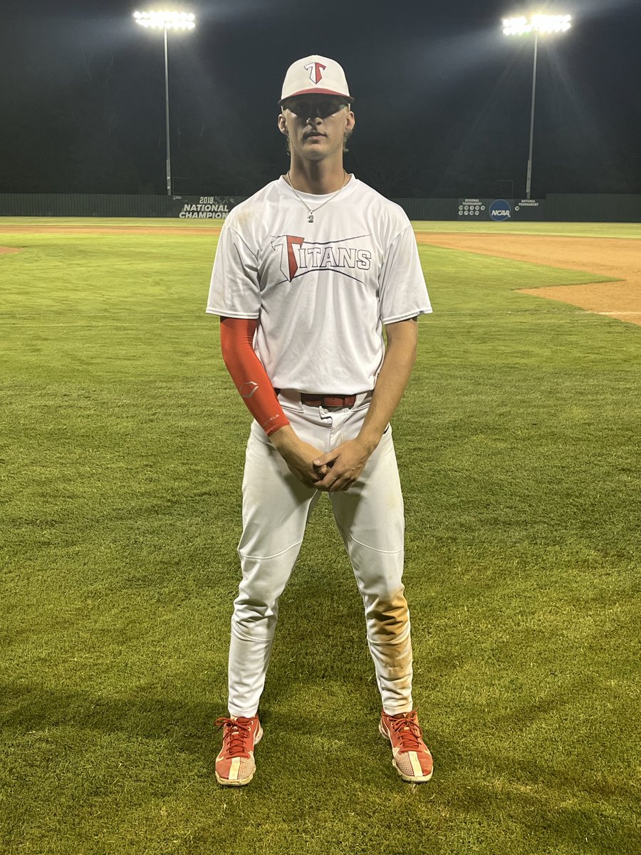 FiveToolETX's tweet photo. F: @ETXTitans 16U Roberts 9, 1846 Wood Ducks 15U 0
PoG: @KaimanaArakaki 4 IP, 2K, H | 2-2, RBI 
Hitter: @Karson_King07 2-3, 2 3B, 2 RBI https://t.co/5hKXFC27JE
