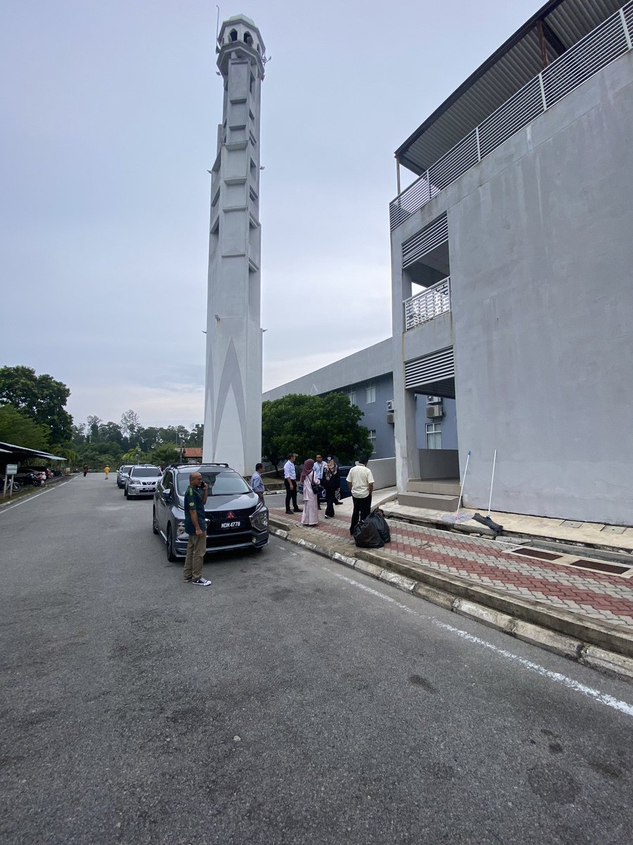 JKR Bangunan Terengganu tweet media