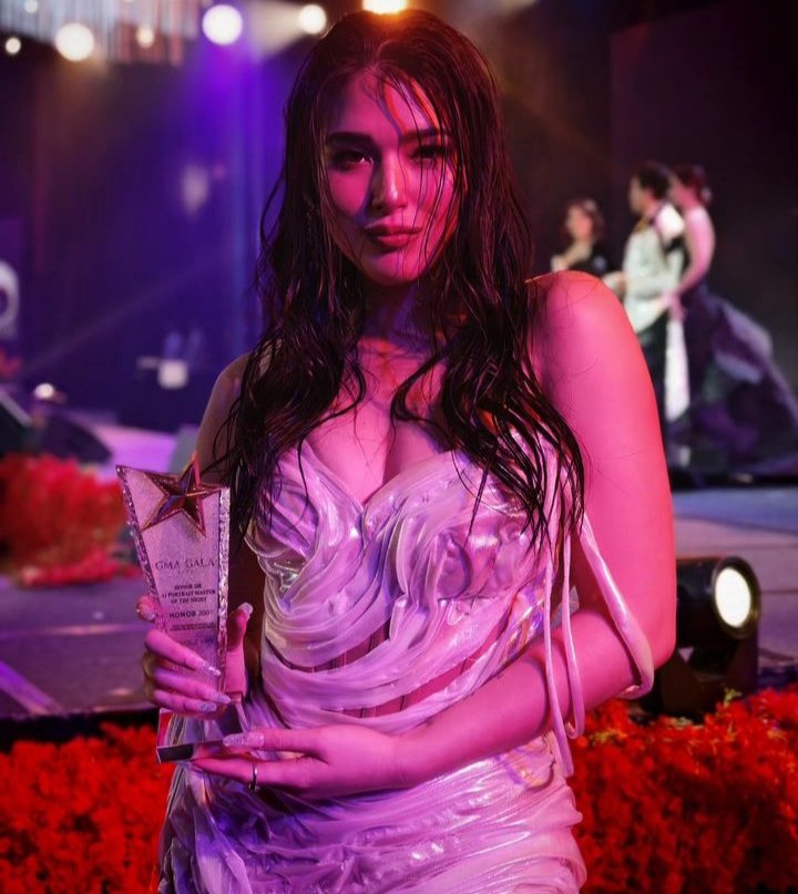 #KyliePadilla is a "Best Dressed Star of the Night" awardee at last night's #GMAGalaNight2024 ! Congratulations, <a href="/kylienicolep/">knp ☽◯☾</a> !

#GMAGala2024