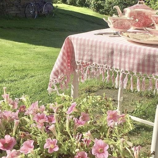 Restarting ࿐ ࿔*:･ﾟ

Day 12

Hiii everyone! Shii here and I’m looking for more interactive moots! ✦°．•

• she/her | Minor | Filo ⋆.*ೃ✧
• not new to #stantwt / #kpoptwt
• I’m a multi-fan 
• I’m interactive and I follow-back! 

♡/↻ are very much appreciated, tysm! ˚‧