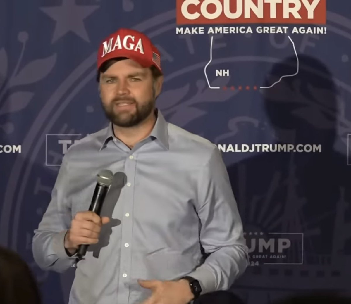 appodlachia's tweet image. I can’t explain it, but he looks like the guy at the bachelor party that doesn’t know any of the other groomsmen