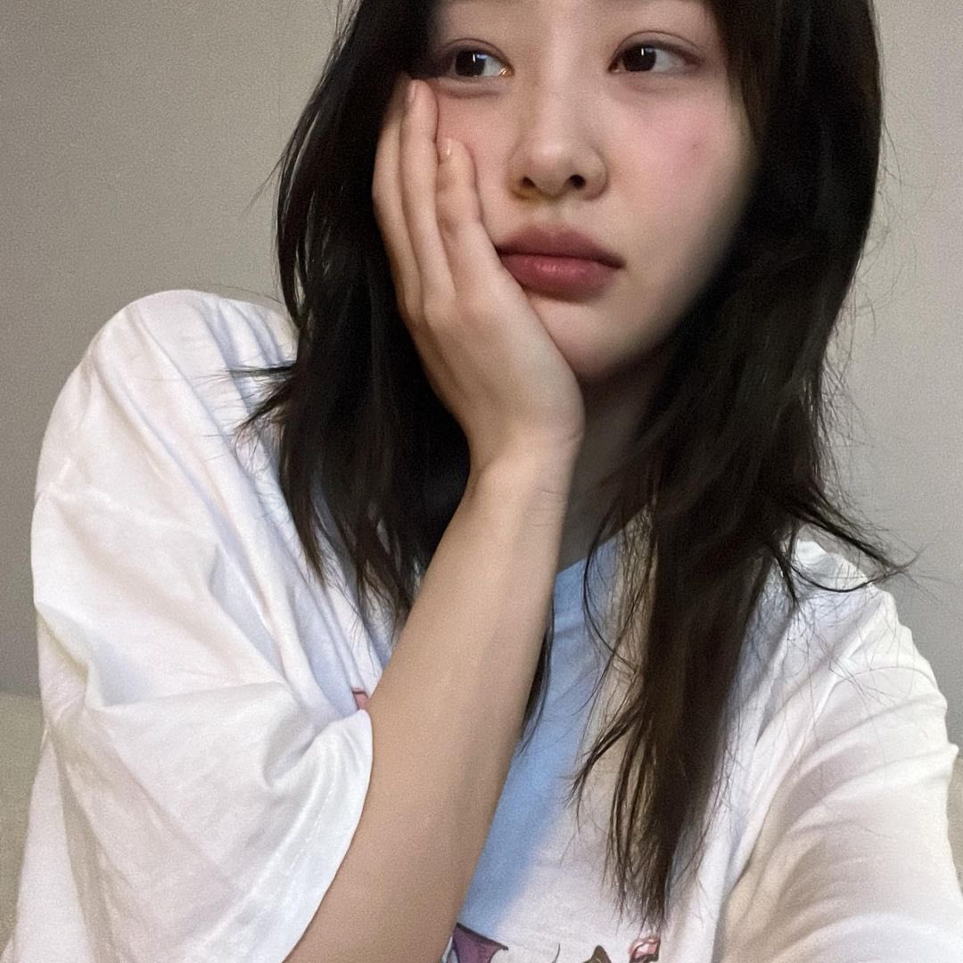 chspfarts's tweet photo. 🎣 updated  #edtwt  intro
irene ୨୧ filo 16 ('08) she
💤  ana-r  ┆  pro  recov
cbmi  14  —  ubmi  13   .ᐟ
dni pro ana &amp; anti recov

❤️/ 🔁 /💬 to be mutuals .ᐟ https://t.co/sXpvNJE2m0
