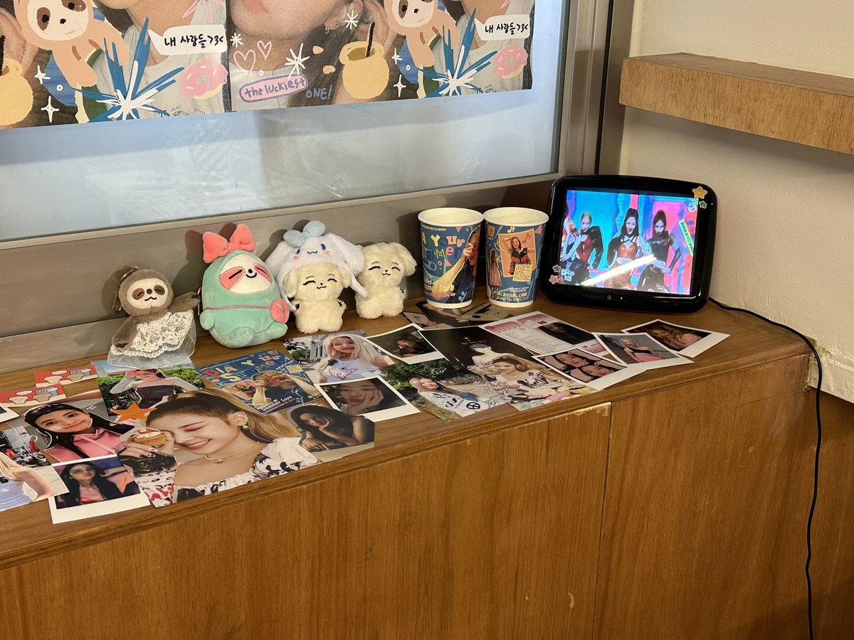 생일 카페 마지막 날 오픈했습니다 🩵
리아야 생일 축하해! ☺️🐶