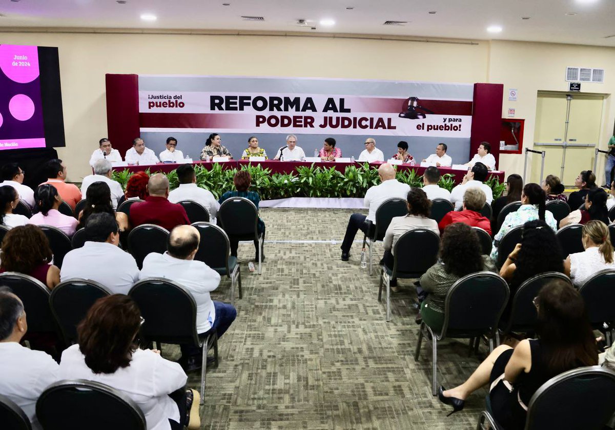 LaydaSansores's tweet photo. Excelente ponencia la presentada hoy por nuestra querida @LeniaBatres Guadarrama, distinguida Ministra de la Suprema Corte de Justicia de la Nación, y destacados abogados campechanos encabezados por Álvaro Arceo Corcuera, en la Asamblea Informativa sobre la Reforma al Poder Judicial impulsada por el Presidente Andrés Manuel @lopezobrador_.

Esta reforma es parte de la 4ª Transformación avalada por 36 millones de mexicanos para dar continuidad a este maravilloso movimiento democrático donde prevalece la voluntad del pueblo. @aostoaortega