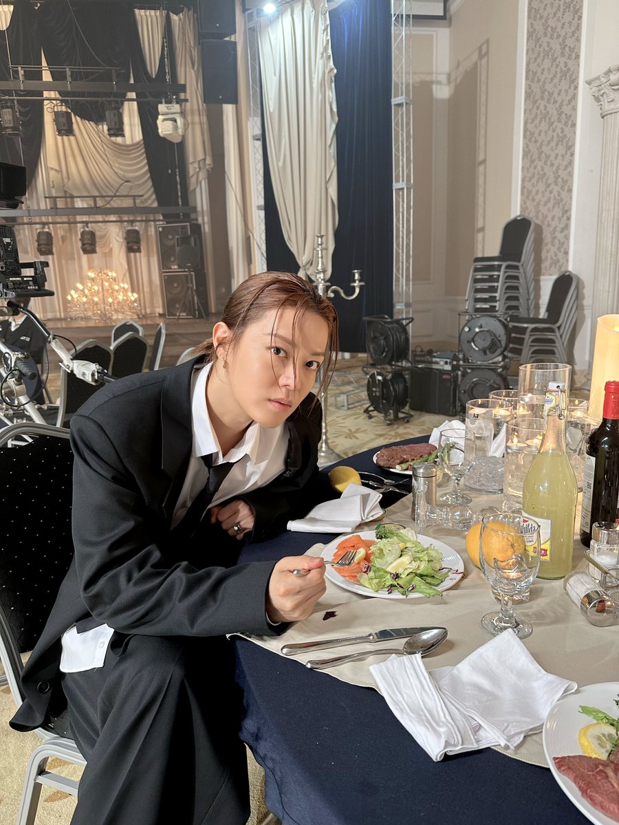 NCTsmtown_127's tweet photo. 🍒🍷😉✨

#YUTA #NCT127 #WALK 
#NCT127_WALK #삐그덕 #NCT127_삐그덕
#NCT127_삐그덕_Walk https://t.co/m1Jr65KPla