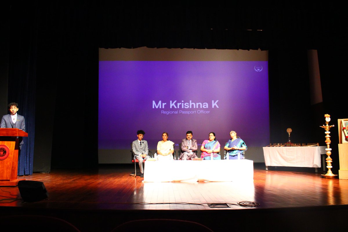 rpobengaluru's tweet photo. Sh Krishna K, IFS, Regional Passport Officer delivered keynote address at the 12th Model United Nations Inter-School Conference organised by Sri Kumarans School, Bengaluru on 11 July 2024. https://t.co/SBgqjHdTFr
