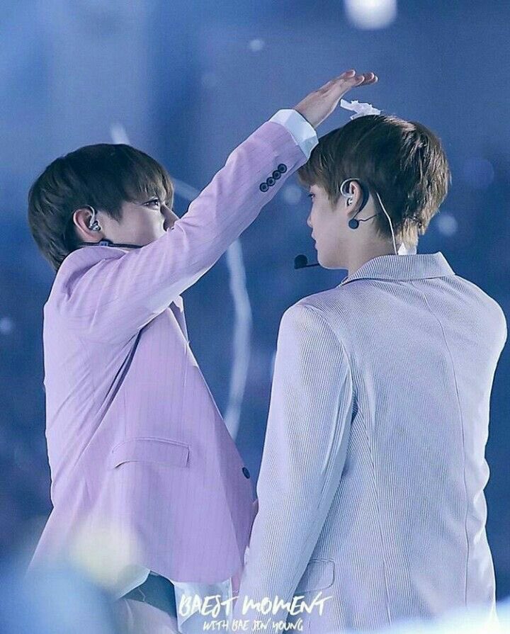 aowaaiyori's tweet photo. ジフンちゃんとペジ。天使が二人。
#WannaOne https://t.co/1aYuKUYycb