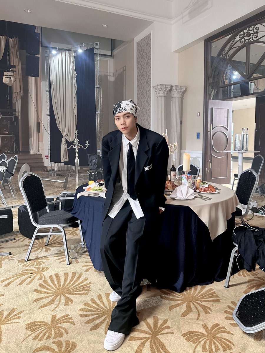 🐱📷👋🔥

#JOHNNY #NCT127 #WALK 
#NCT127_WALK #삐그덕 #NCT127_삐그덕
#NCT127_삐그덕_Walk