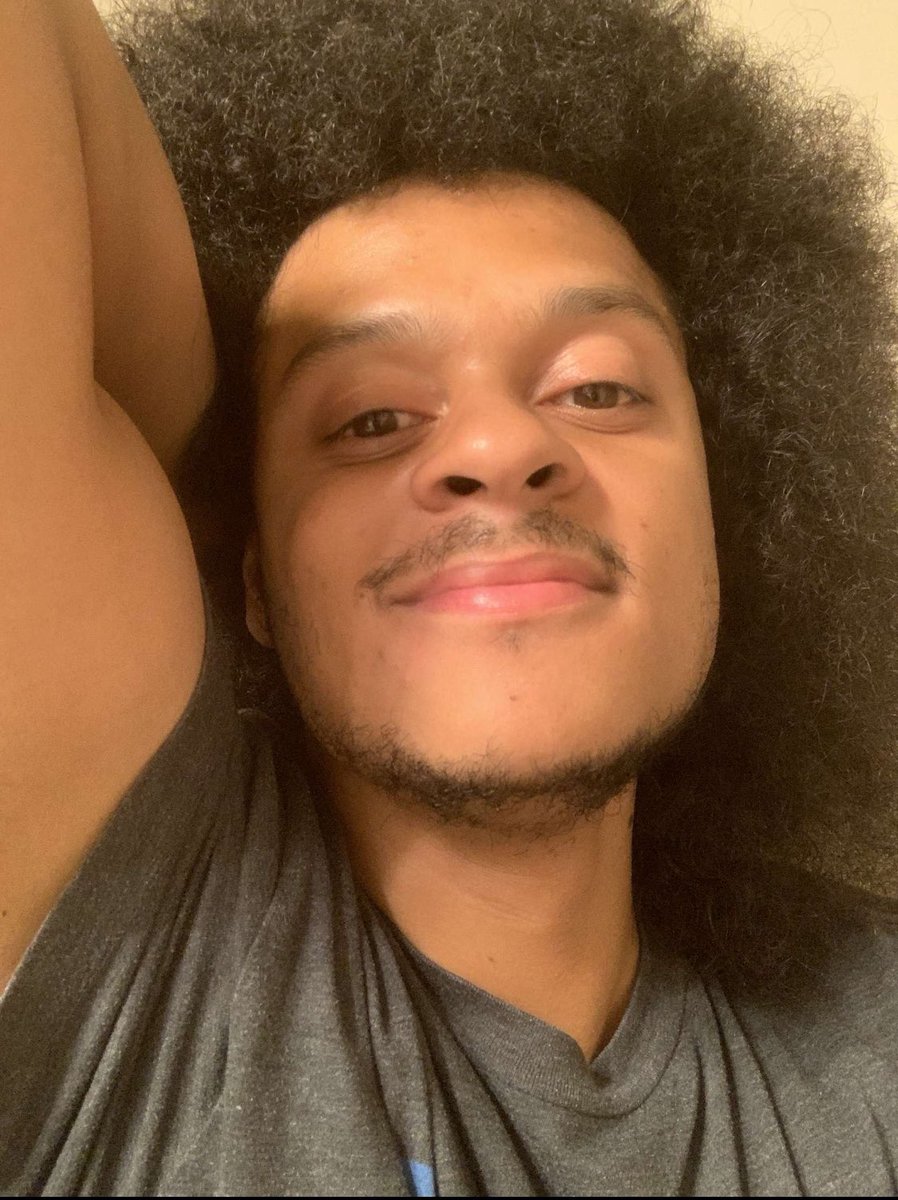 D. Michael (@dont_makemewait) on Twitter photo 