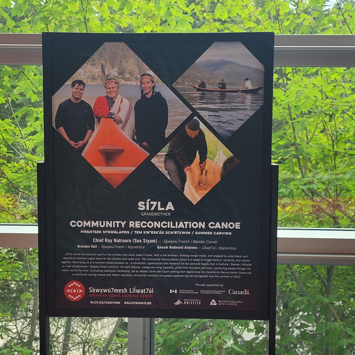peggybe_oonujut's tweet photo. There's more canoe pedagogy at Whistler's Squamish Lilwat Cultural Centre

#CanoePedagogy
#CanoeLove
#XaXa https://t.co/rtoVZVBGbl
