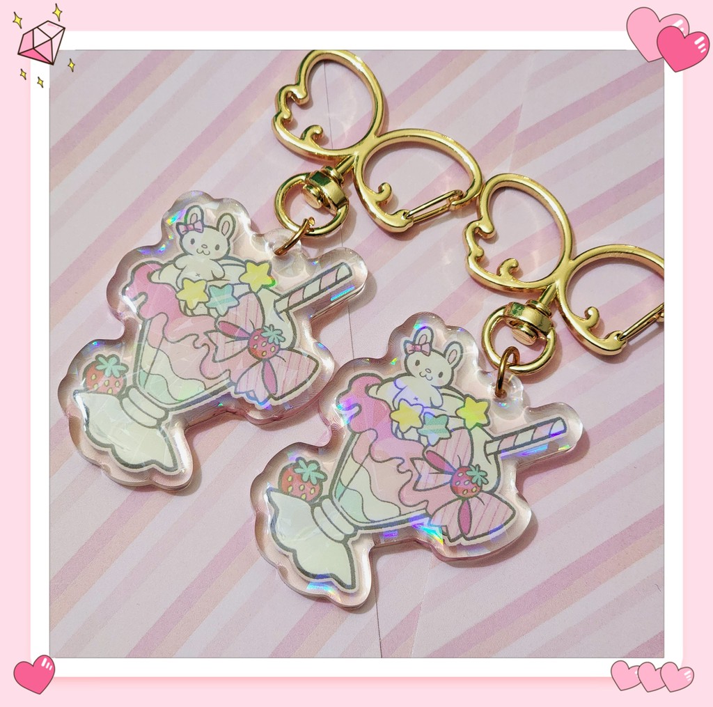 Thedecorafacto1's tweet photo. We will have alot of new handmade accessories and items that we have designed for SMASH! How cute are these sparkle bunny parfait keystraps? See you at Booth 527! https://t.co/MczC2HTZ87