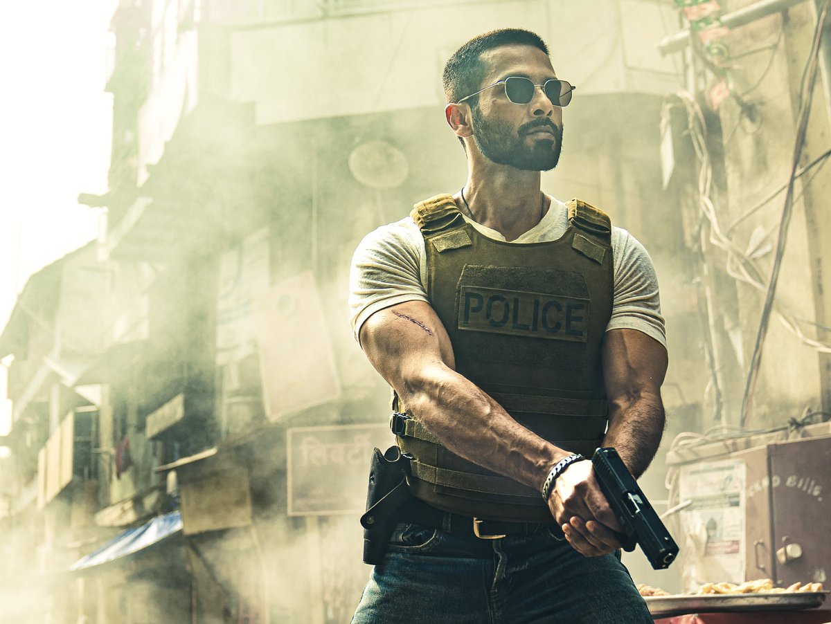 shahidkapoor's tweet photo. Get ready for a VIOLENT VALENTINE’s DAY

DEVA, releasing in theaters on 14th Feb 2025!

@hegdepooja @pavailkgulati 
#RosshanAndrrews #UmeshKrBansal
#SiddharthRoyKapur @ZeeStudios_ @roykapurfilms @ZeeMusicCompany 
#BobbySanjay @hussainthelal @justarshad @Sumitaroraa https://t.co/lcBOPsgHVl