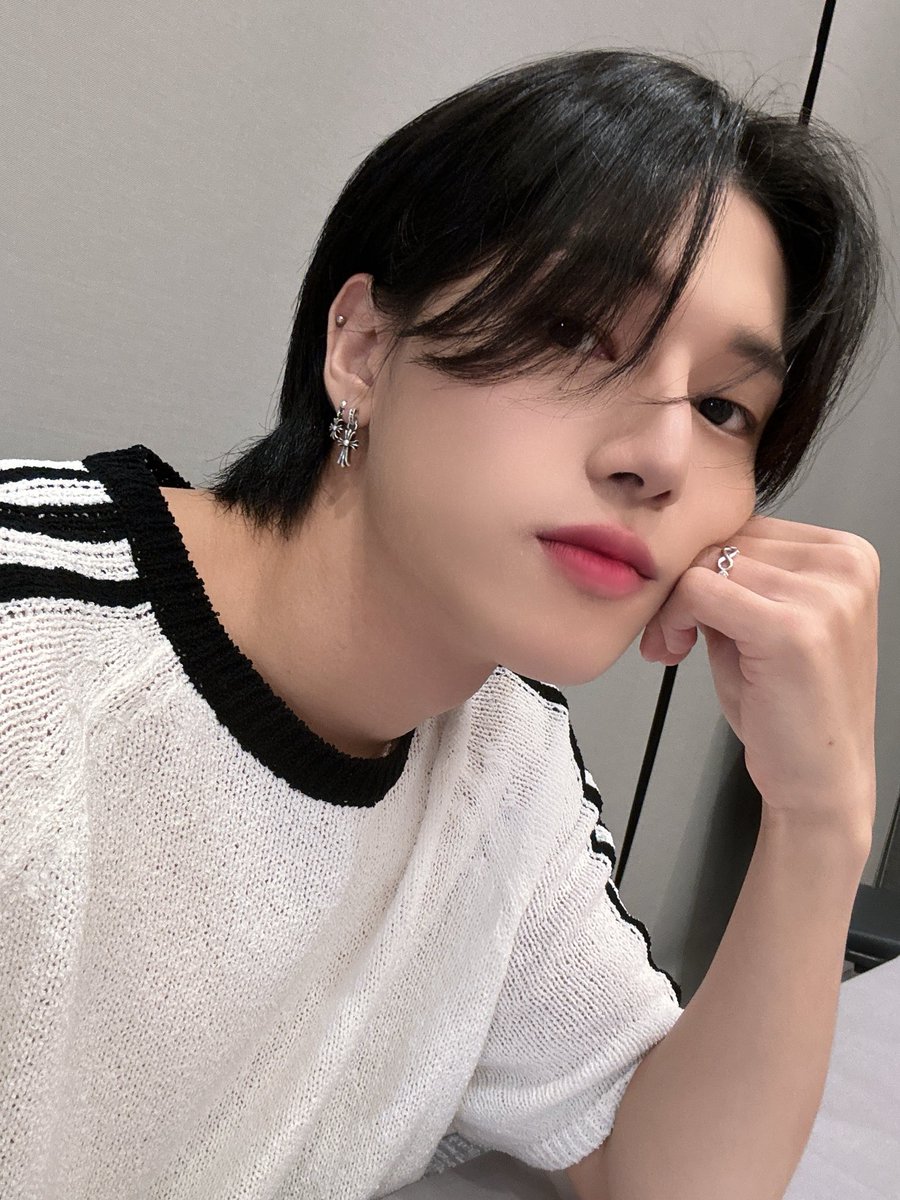 wyupdates_'s tweet photo. 240719 - FROMM - ✉️ #정우영 프롬
#WOOYOUNG #에이티즈 #ATEEZ

 *photo https://t.co/KXsDnuAe4N