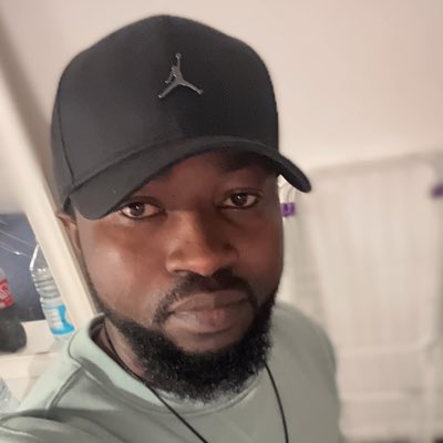 opebade3's tweet photo. #NewProfilePic https://t.co/t503Asm1ph