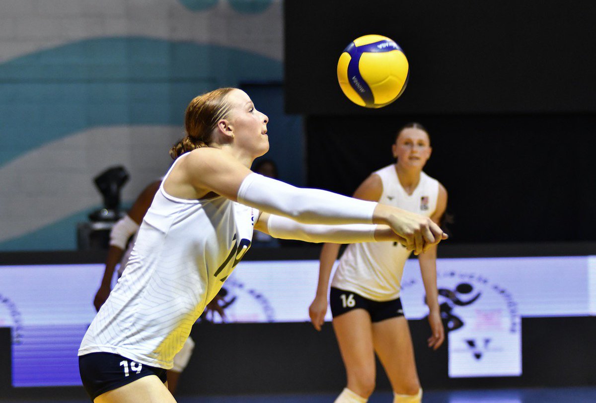 On to the Gold Medal Match!!

The U.S. Girls U19 Women's National Team defeated Puerto Rico 3-0 in the semifinals of the 2024 NORCECA Continental Championship to advance to the final against Canada: go.usav.org/3zWvzoW