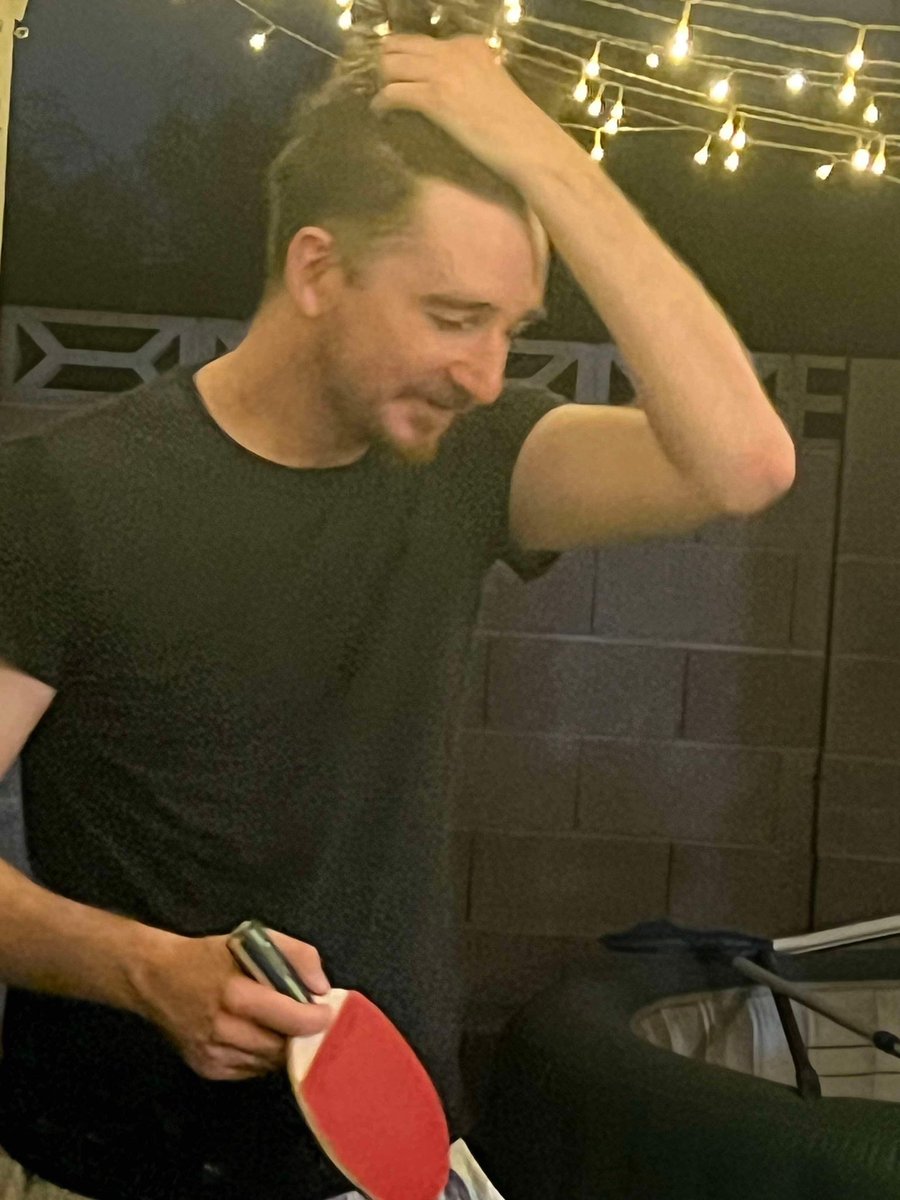 ZanTheSpam's tweet photo. Installed a ping pong table and immediately became the greatest 30 year old prodigy of all time @FiresOrigin I’m coming for you next time you visit https://t.co/NIOditVlyp