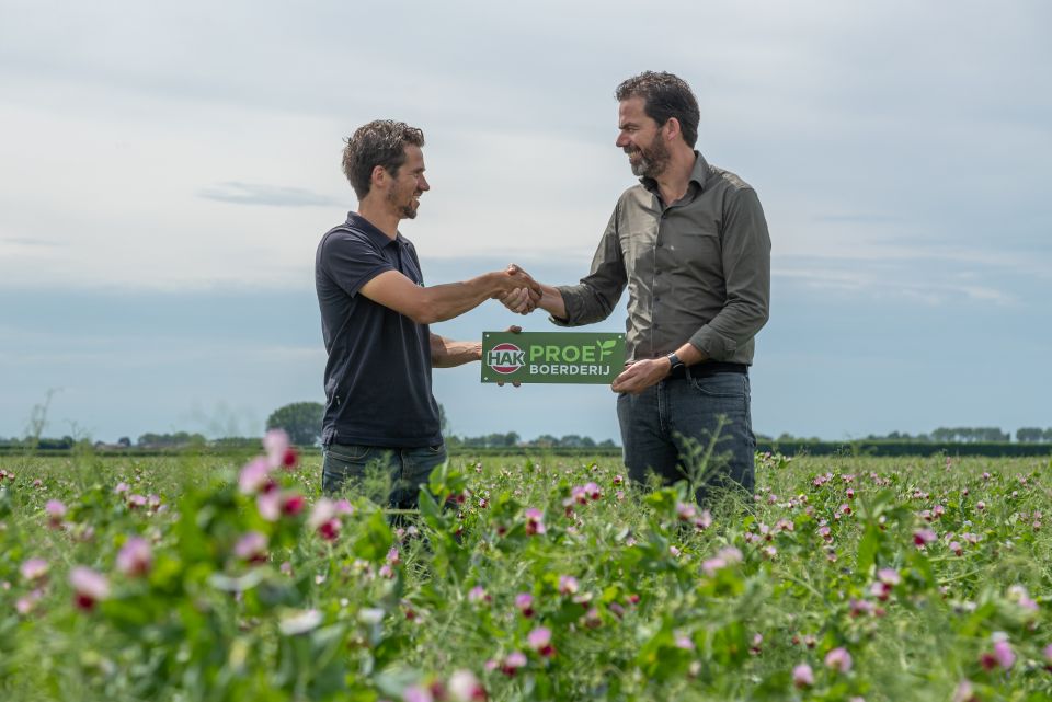 DuurzaamActueel's tweet photo. HAK opent eerste proefboerderij: katalysator voor lokale, duurzame teelt - (https://t.co/0uxEc78c8M) #teelt #duurzaam https://t.co/nOogbbMDpm