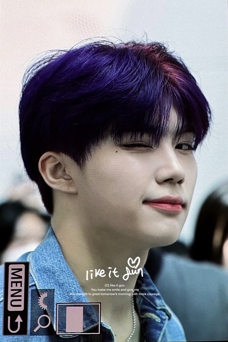240719

출발합니다 뿌뿌 

#박건욱 #PARKGUNWOOK #朴乾煜 #ZB1 #ZEROBASEONE #제로베이스원 #パクゴヌク