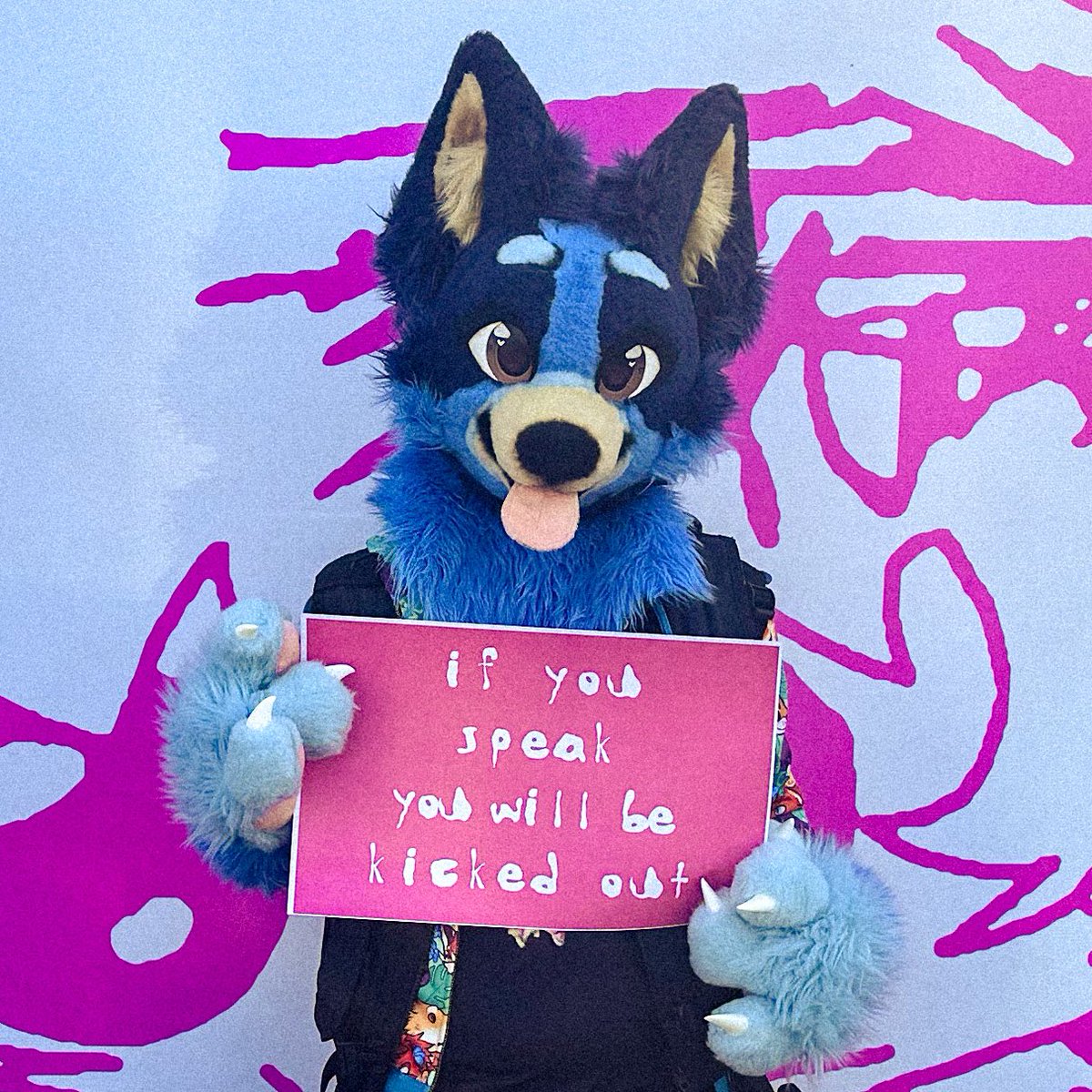 I went to see <a href="/porterrobinson/">porter robinson</a> today and all I got was this cheeky sign!