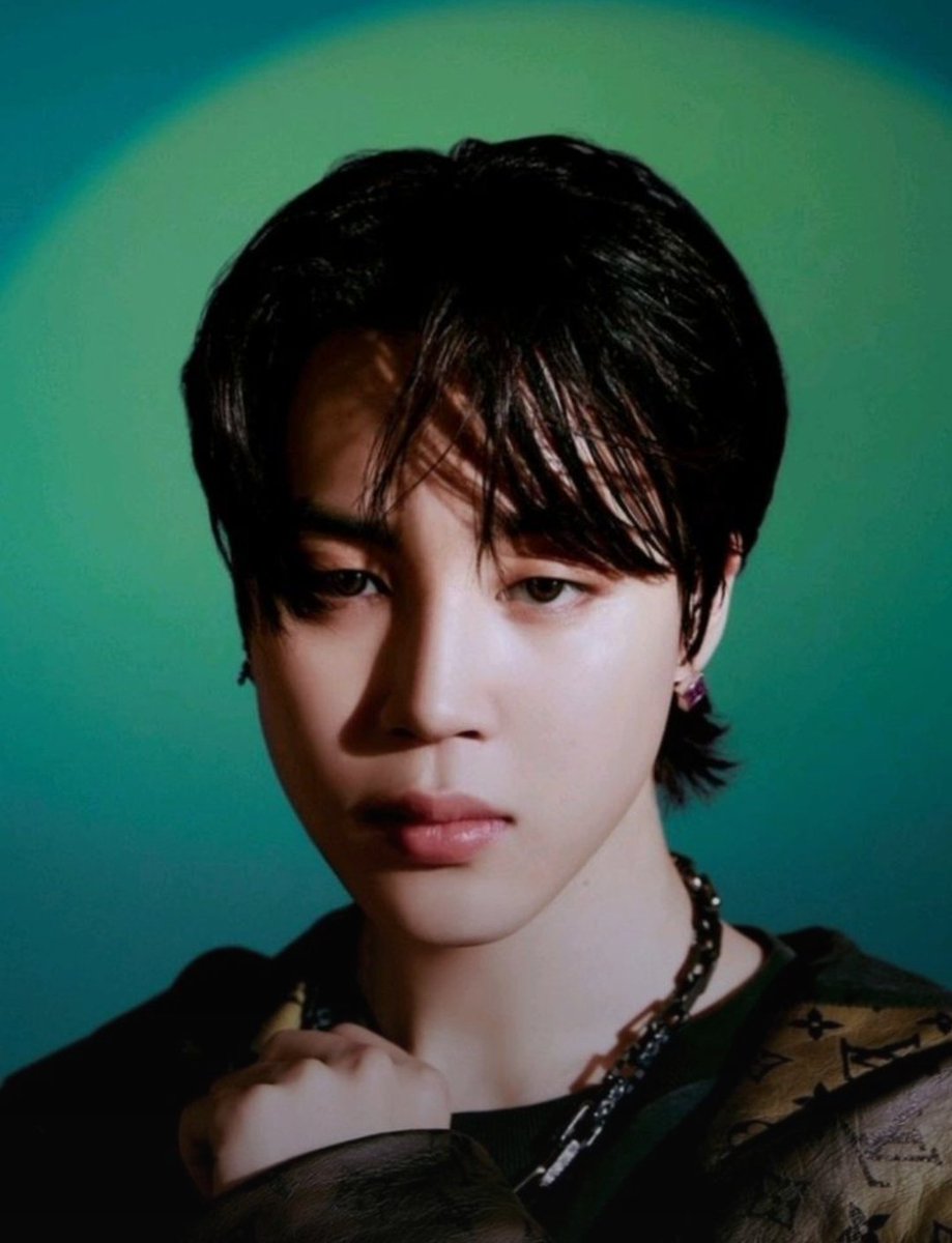 jimin_lil_devil's tweet photo. OMG 🤯🔥
Jimin’s “MUSE” has now surpassed over 36K pre-order sales across all versions on KTOWN4U website alone. https://t.co/ZiEvlDPlaX