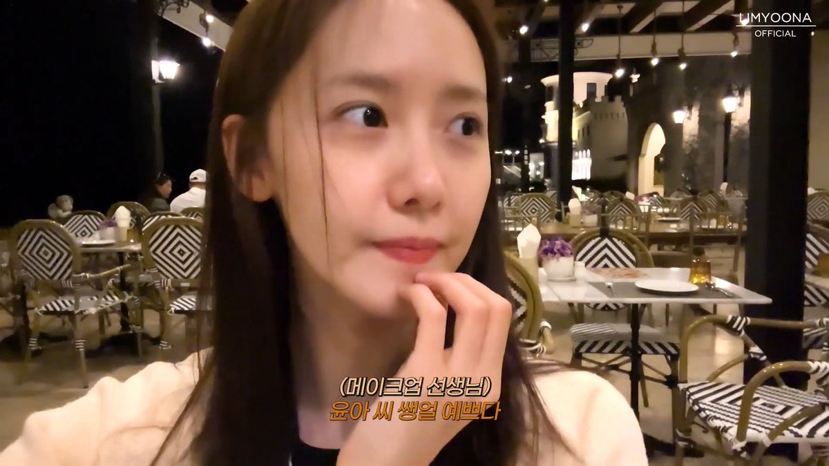 2014                                                   2024
이 사이에 10년 있어요..