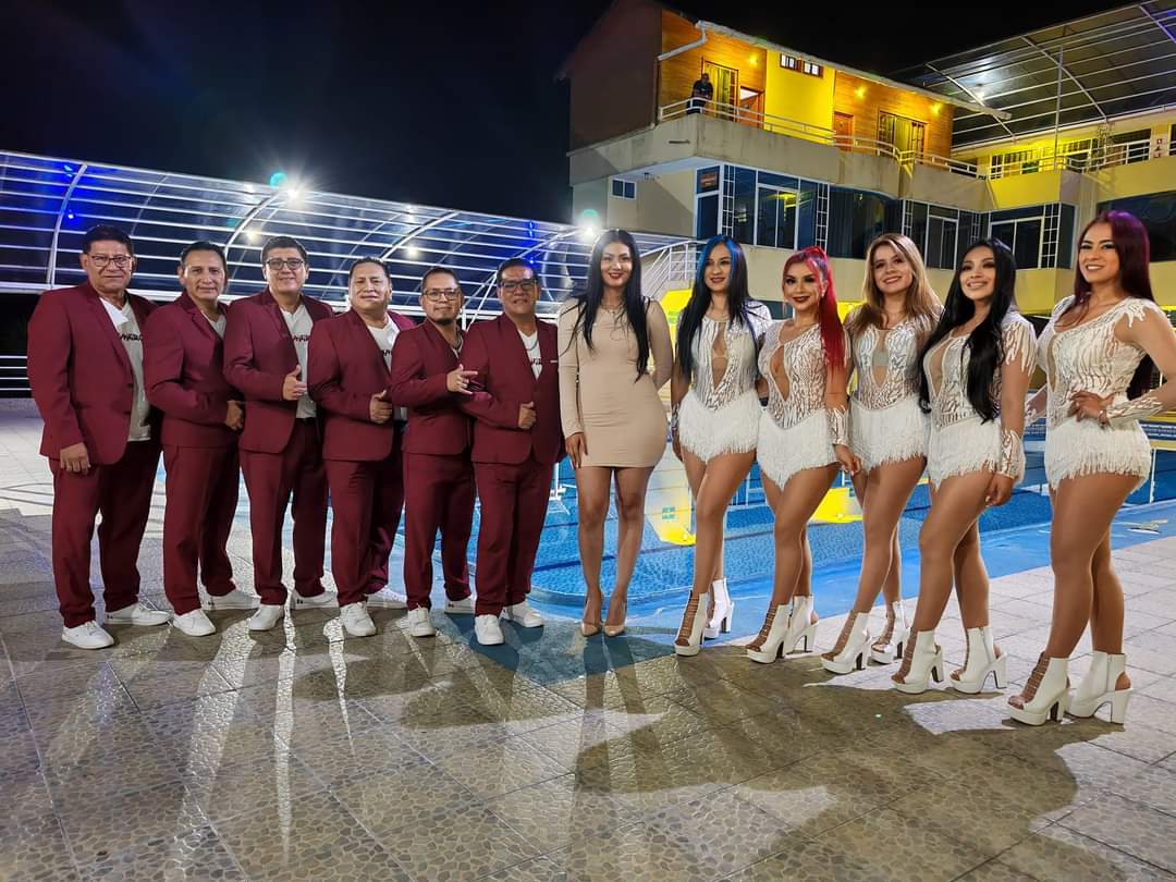 lahemusoficial's tweet photo. @GRUPOSAHIRO y @Tierra_Canela 
Agrupaciones de La Herencia Musical en
#SanMiguelDeLosBancos https://t.co/RrPC3jUgDN