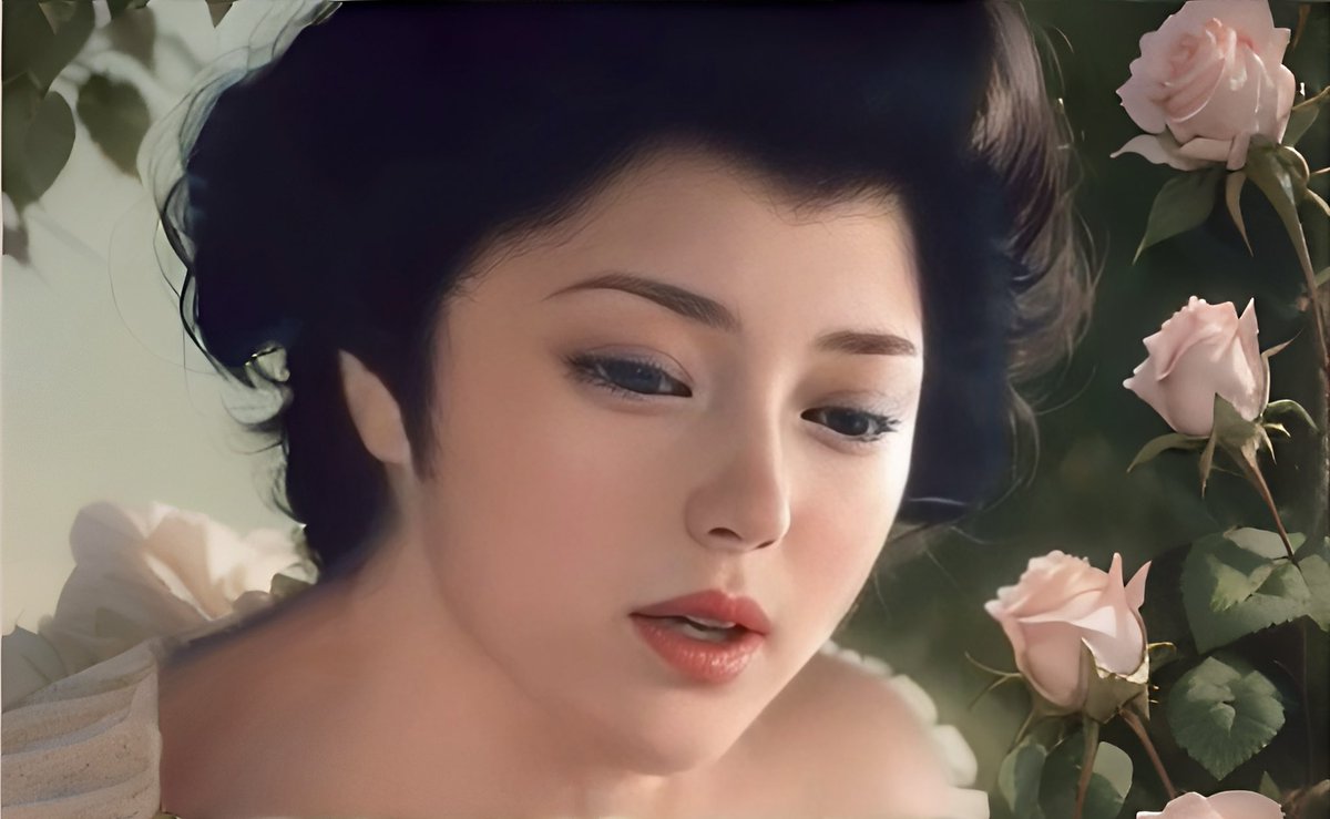 Ray_Crosmy_P's tweet photo. 最近顔のスワップが流行っているから、私も試してみました。
好みの美女が創れますね。
耀姬陛下のアバターに表情を付ける目的で用いた編集アプリは以下の三つ。
#Meitu
#FaceSwapper
#UniDream
事前に土台を整えないと、どんなに美人のアバターの画像をスワップしても見栄えは良くなりませんね。 https://t.co/7iN8Ajpr4d