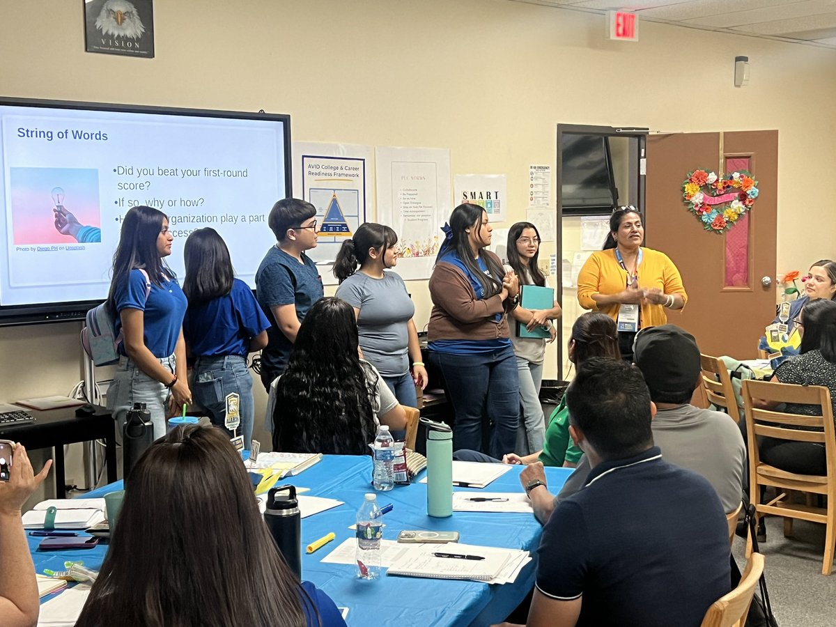cmurphy41617's tweet photo. Our AVID training was a hit! We were happy to share our knowledge &amp; passion we gained from our conference onto our colleagues. We are hoping to grow and learn how to lift up our students! Thank you all for your support! @AlarconElem @SanElizarioISD #AVID #AVIDTEAM #SEISD https://t.co/VZT5rRkxev
