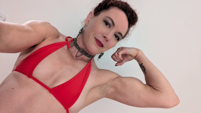 One glamour beatdown freshly delivered!  Great start to my stay in Philly! https://t.co/KIU0IlGXo0