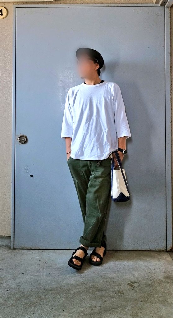 Blackeyesrock2's tweet photo. #teva
#usベイカーp
夏にサンダル履きだすと他の靴履けね☀💧 https://t.co/M5O1AgEV8v