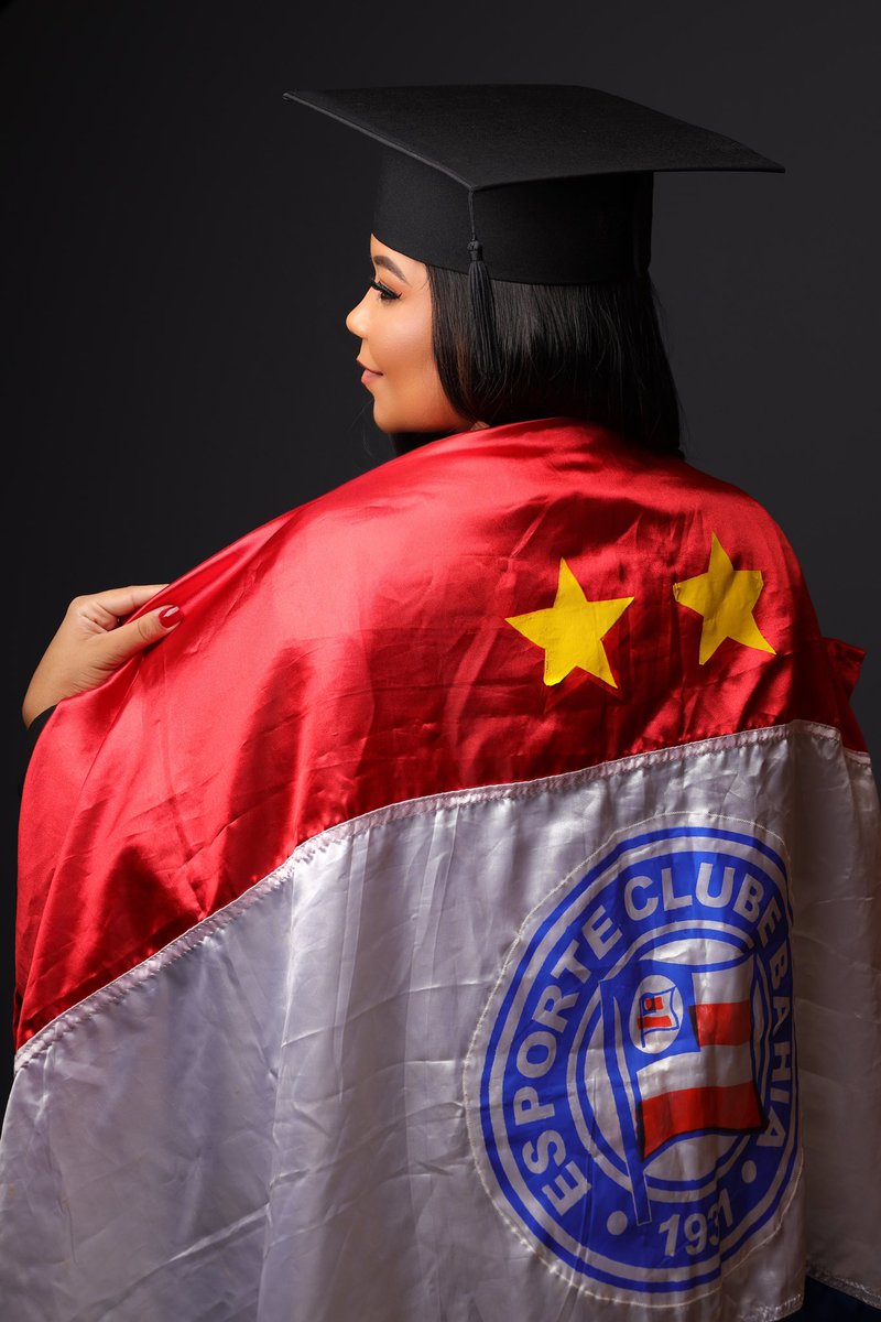 jdaureap's tweet photo. Ei, @ecbahia, vc está convidado para minha formatura em março, marque na sua agenda!! 😘 https://t.co/QBjg8JUIw6