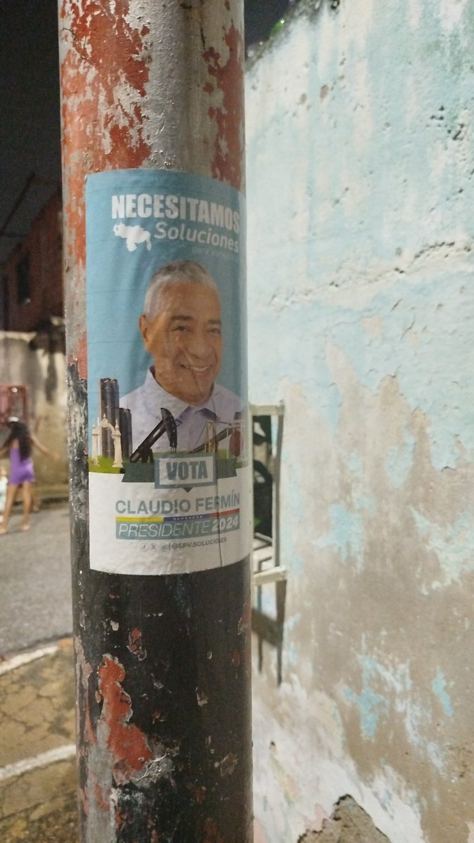 CESARMOGOLLONG's tweet photo. En 18 de mayo municipio Francisco Linares Alcántara están activo desplegados en nombre del prof @claudioefermin https://t.co/7SSaC4DGzm