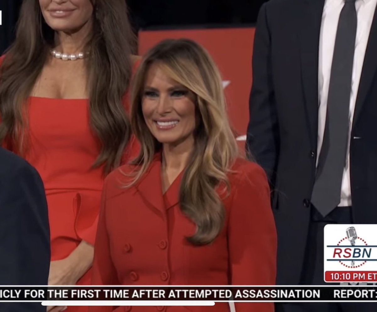 FLOTUS Report tweet media