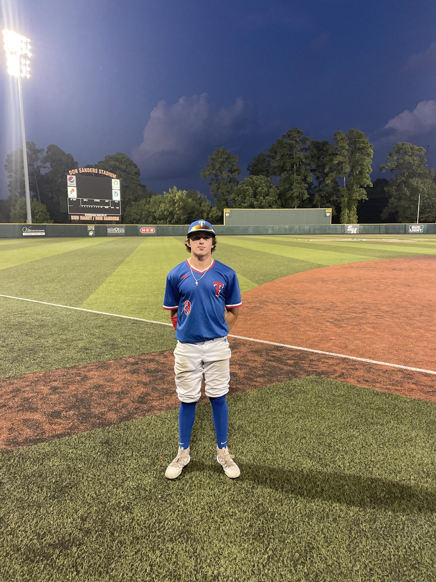 FiveToolTexas's tweet photo. F: @tx_senators 15U White 15, Texas Angels 2027 Delgadillo 6
PoG: @CarterHayd54077 2H, 4 RBI https://t.co/qWK3CqvTEt