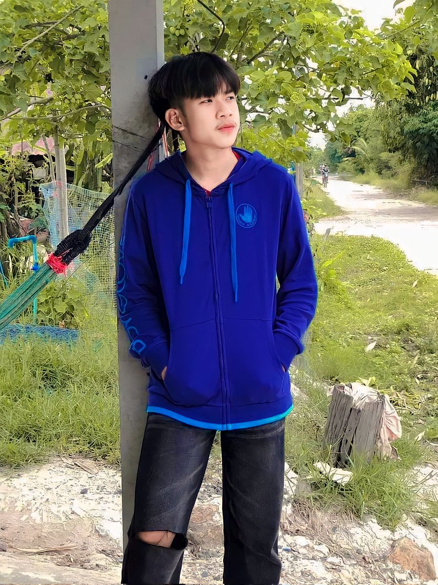 เหงาบ้าเลย..🥹