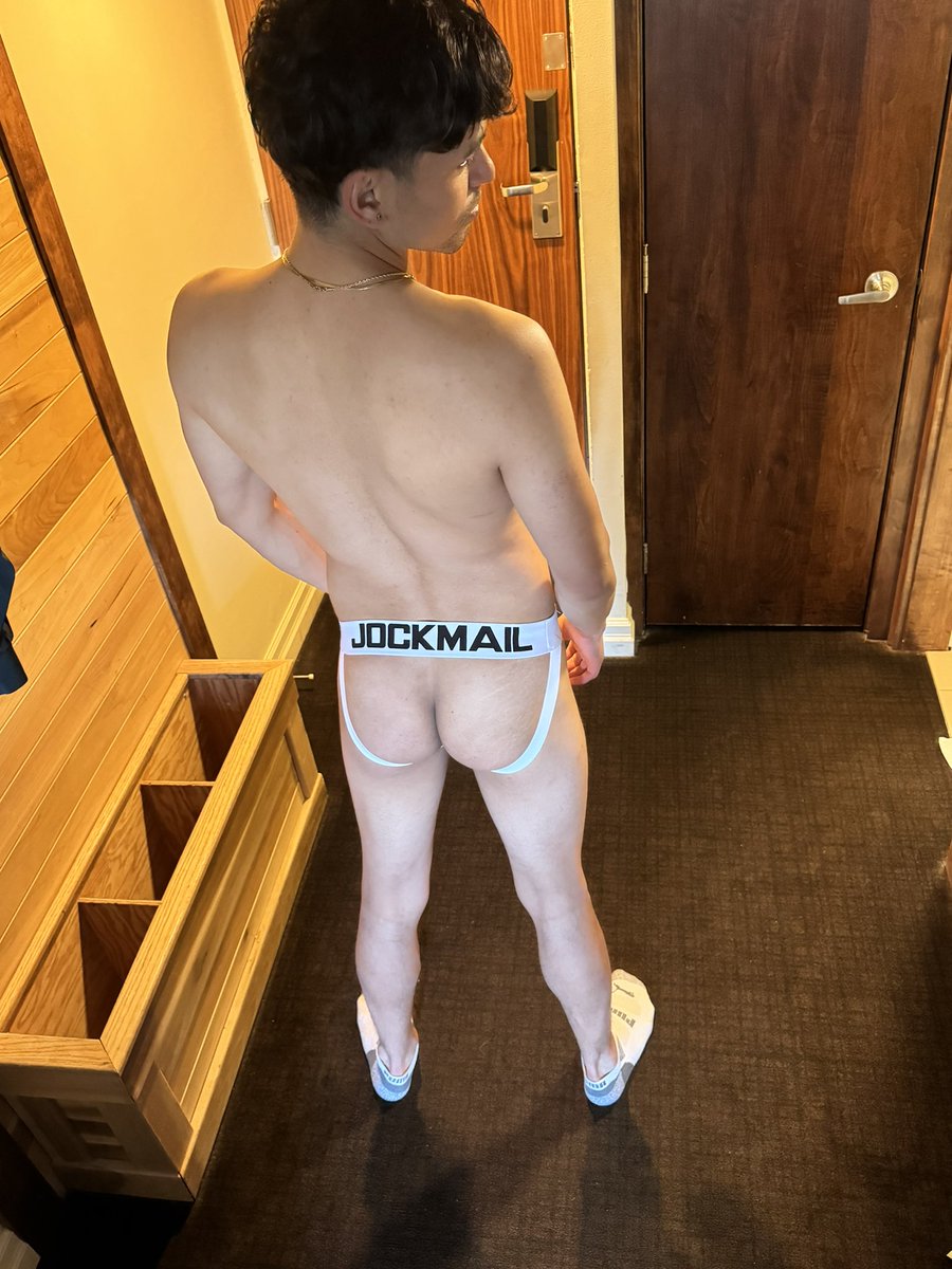 Jakebrad99's tweet photo. Got some new Jockstraps in the mail thanks to @hate_to_please 😈😜 #gaytwink #gayboy #gaytoronto #bubblebutt #Jockstrap https://t.co/5GzffnfgDL