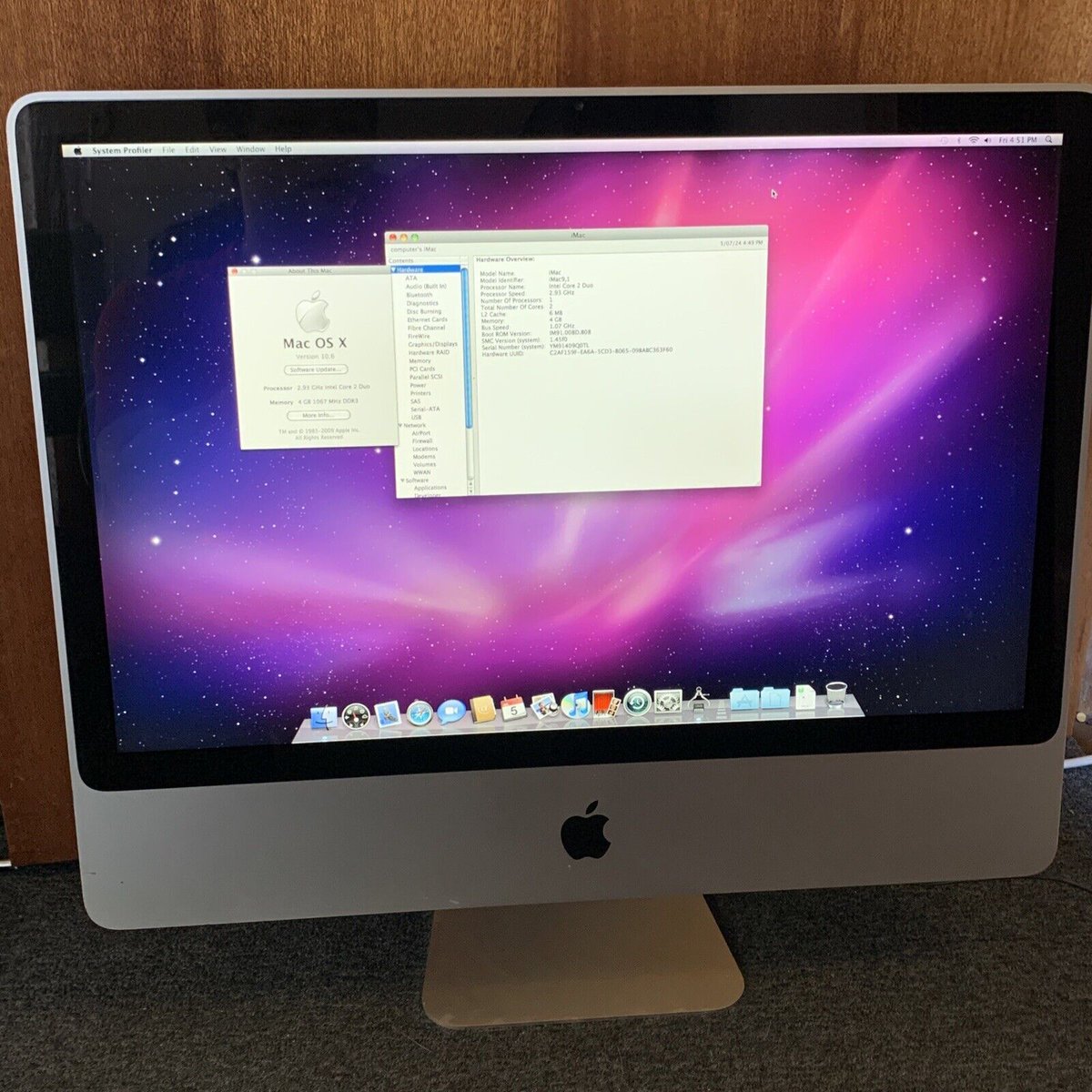 UnitRetro's tweet image. Relive the classics with the early 2009 Apple iMac! This all-in-one desktop features a 2.93 GHz Intel Core 2 Duo processor, delivering capable performance for everyday tasks.   #Apple #iMac #Core2Duo #RetroComputing 
retrounit.com.au/products/apple…