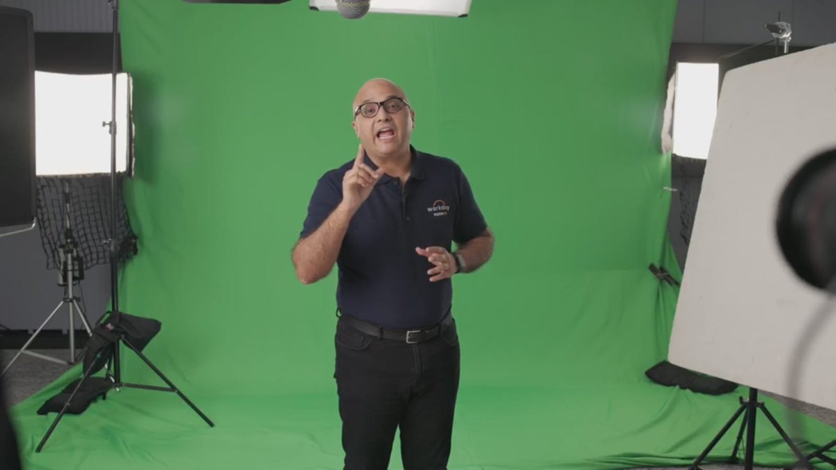 Click2View's tweet image. Perfecting the shot is crucial before hitting record, especially for Workday . Check out the prep process in these shots! #BTSShoot #Click2View