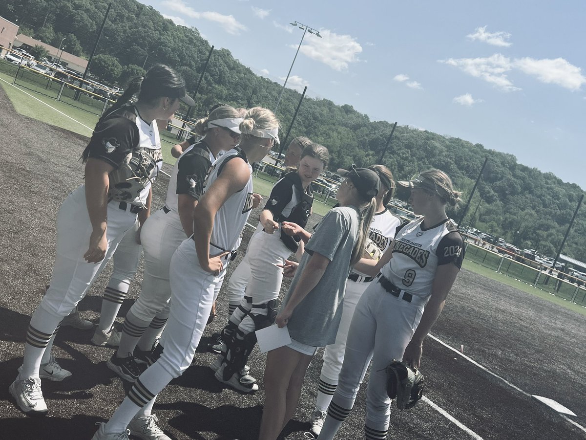 2️⃣Wins today! 
Only 3️⃣teams still standing. 
A win at 10a Friday puts us in the championship game!
  🇺🇸USSSA
  🌎World
  🥎Fastpitch
  🏆Championship
  📍Shawnee, KS
  🔥Let’s Go Renegades